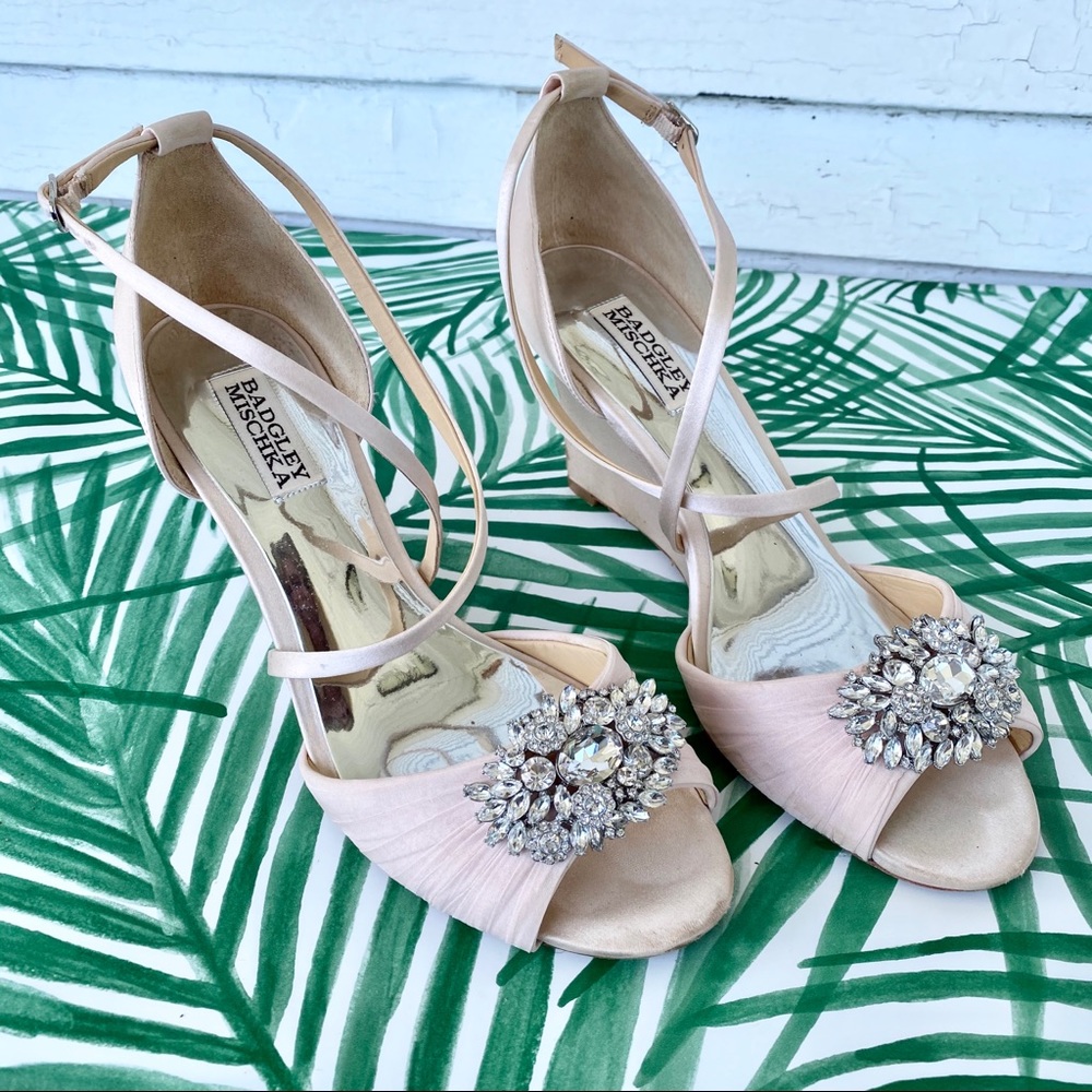 Badgley Mischka Tacey Strappy Wedge Sandal Pink